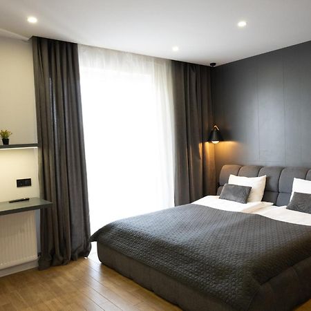 Luxury Apartments “Bozdosh” Ungvár Kültér fotó